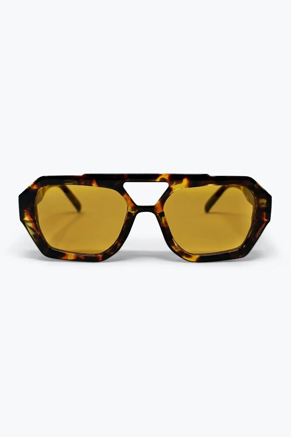Q2 Tortoiseshell Square Frame Sunglasses with Amber Lenses