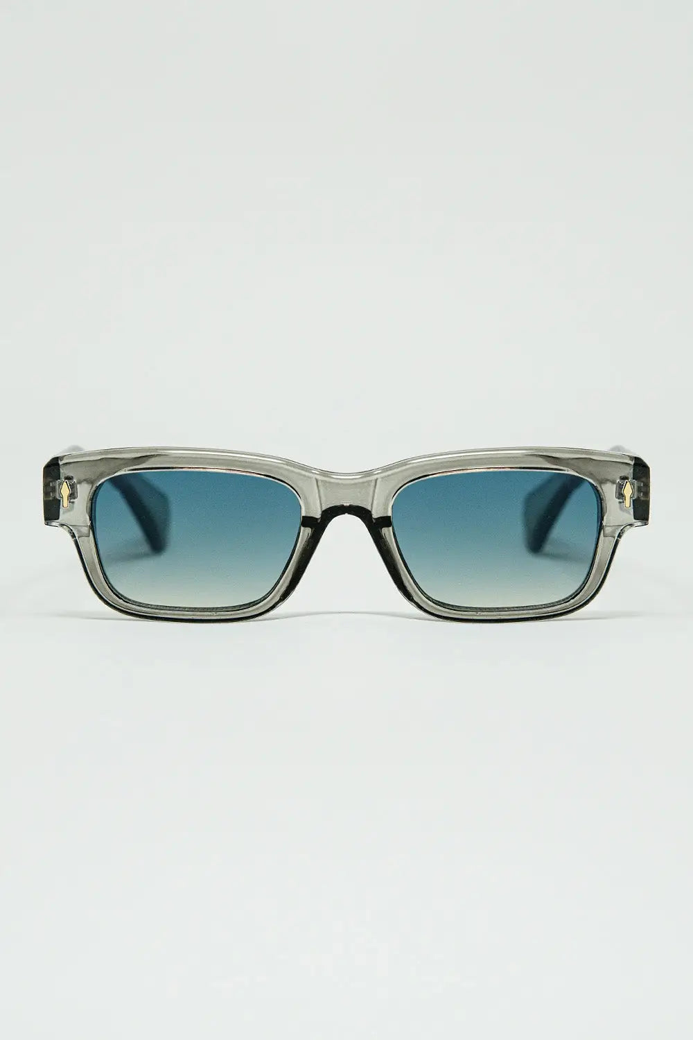 Q2 translucent Grey sunglasses with oval frame