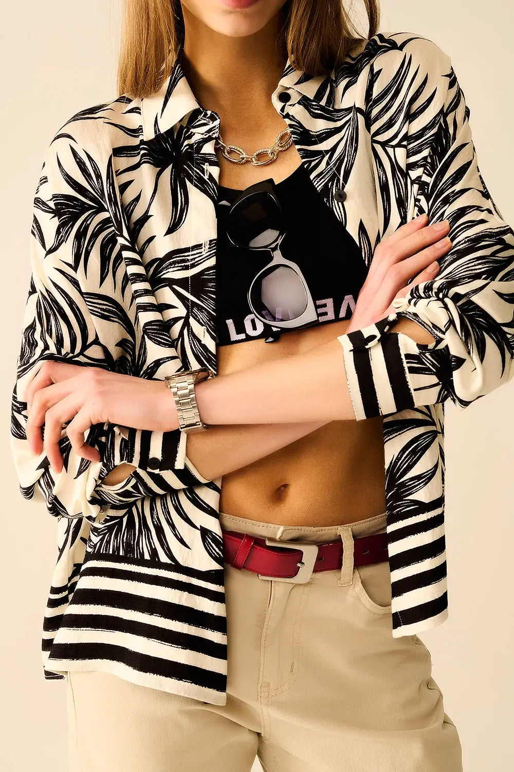 Tropical Motif Blouse Décontractée en Noir et Blanc - Tee-Shirt