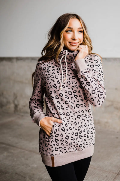SingleHood Sweatshirt - Queen Of The Jungle - Tops