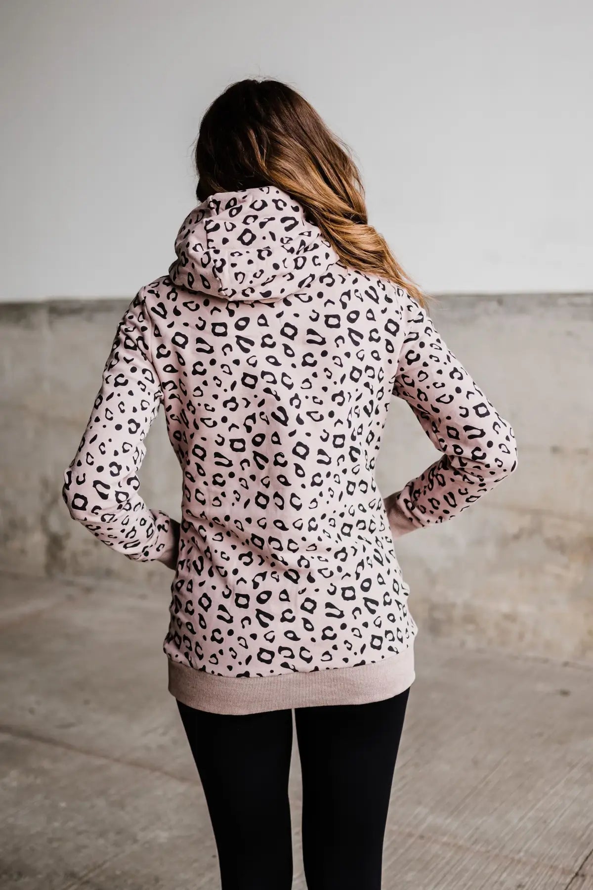 SingleHood Sweatshirt - Queen Of The Jungle - Tops