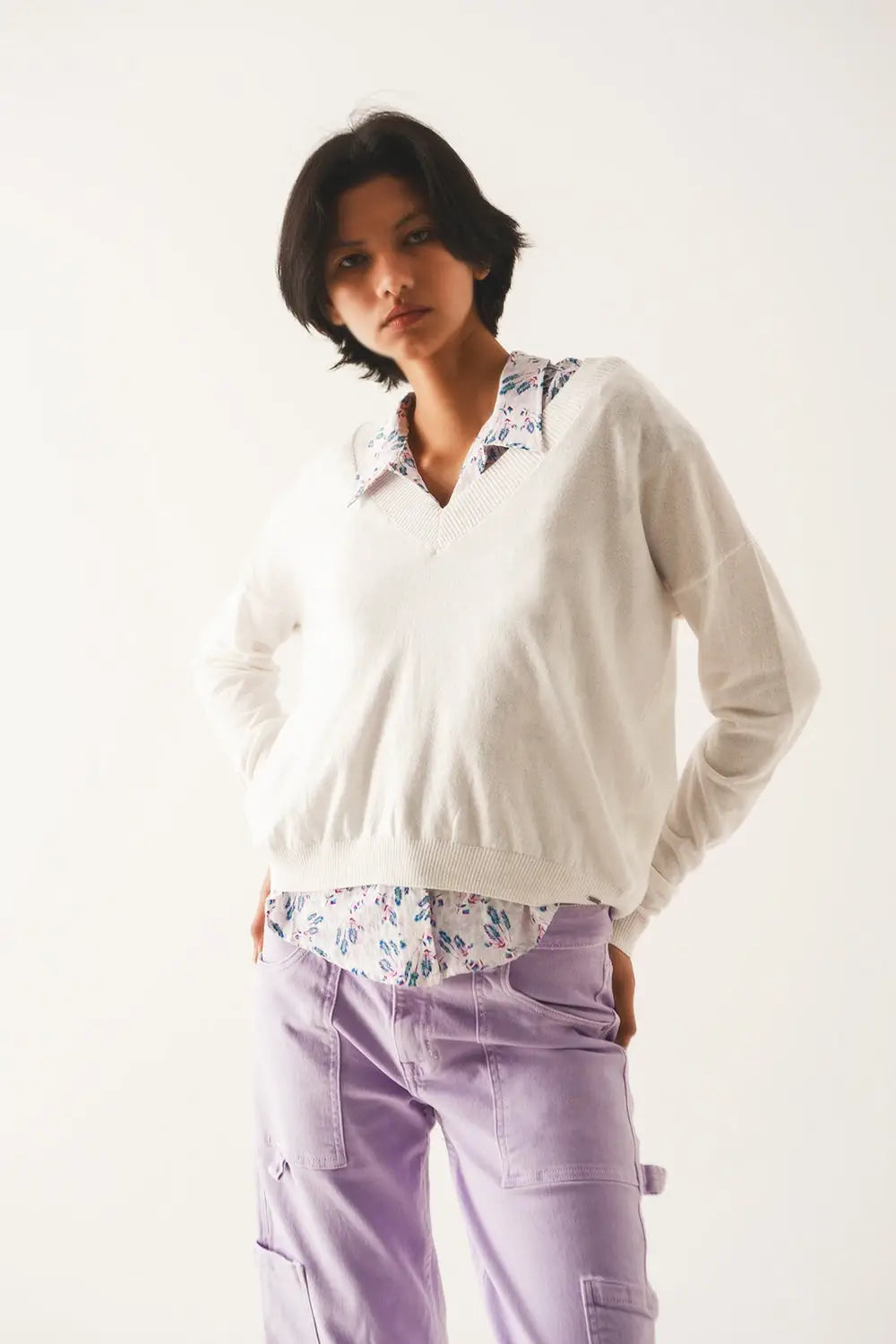 v neck fine knit sweater in cream - Sweaters