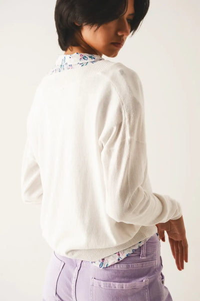 v neck fine knit sweater in cream - Sweaters
