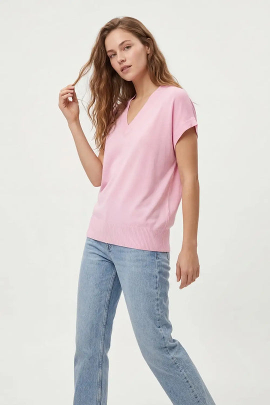 V-Neck fine Knit sweater with Ribbed Hem in pink color - One Size / Pink