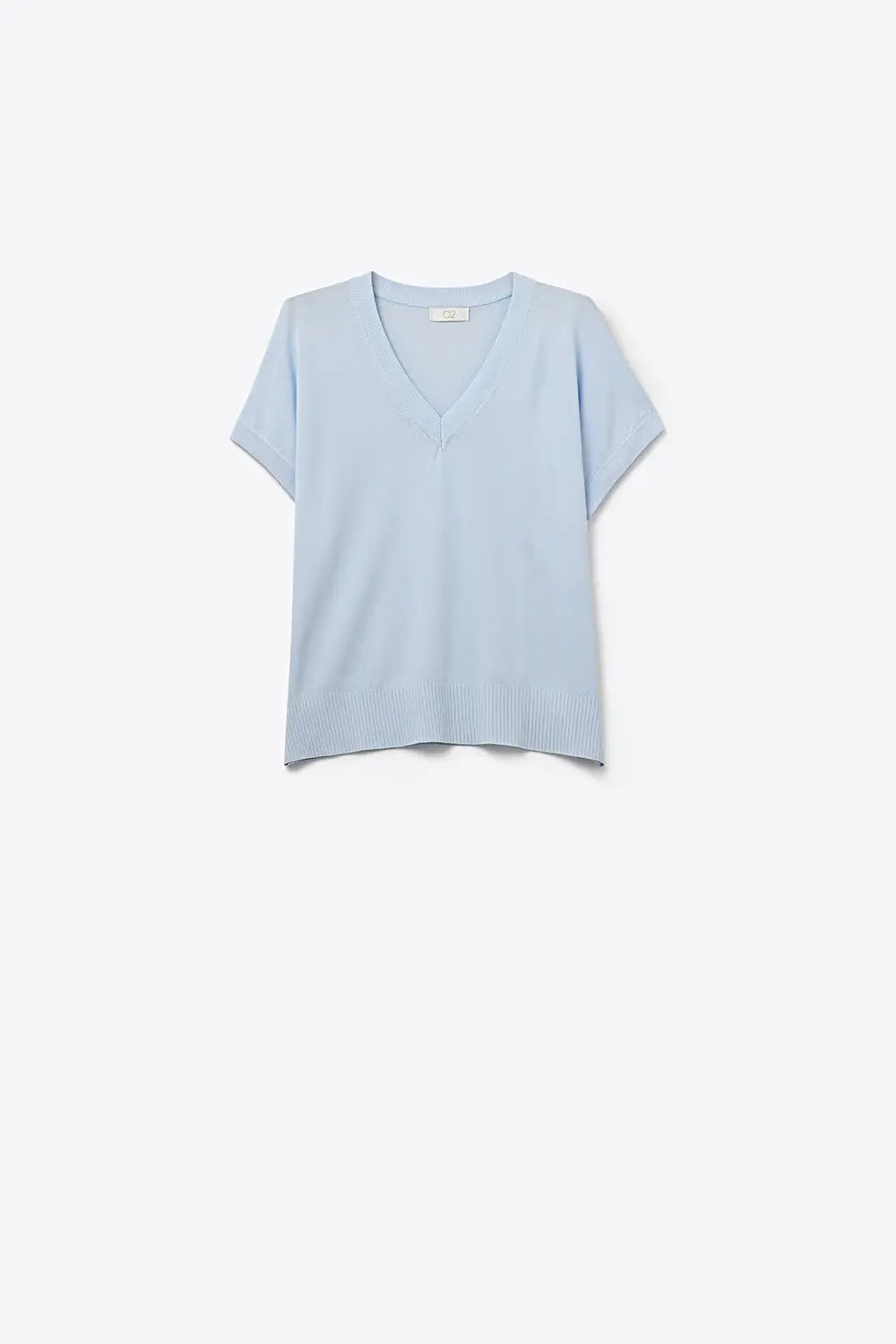 Q2 V-Neck Relaxed fine Knit sweater in light blue