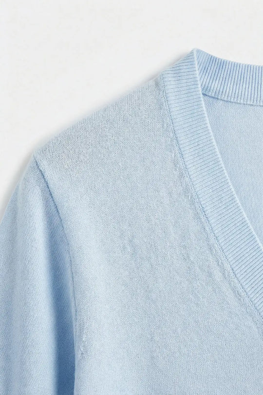 V-Neck Relaxed fine Knit sweater in light blue - One Size / Blue