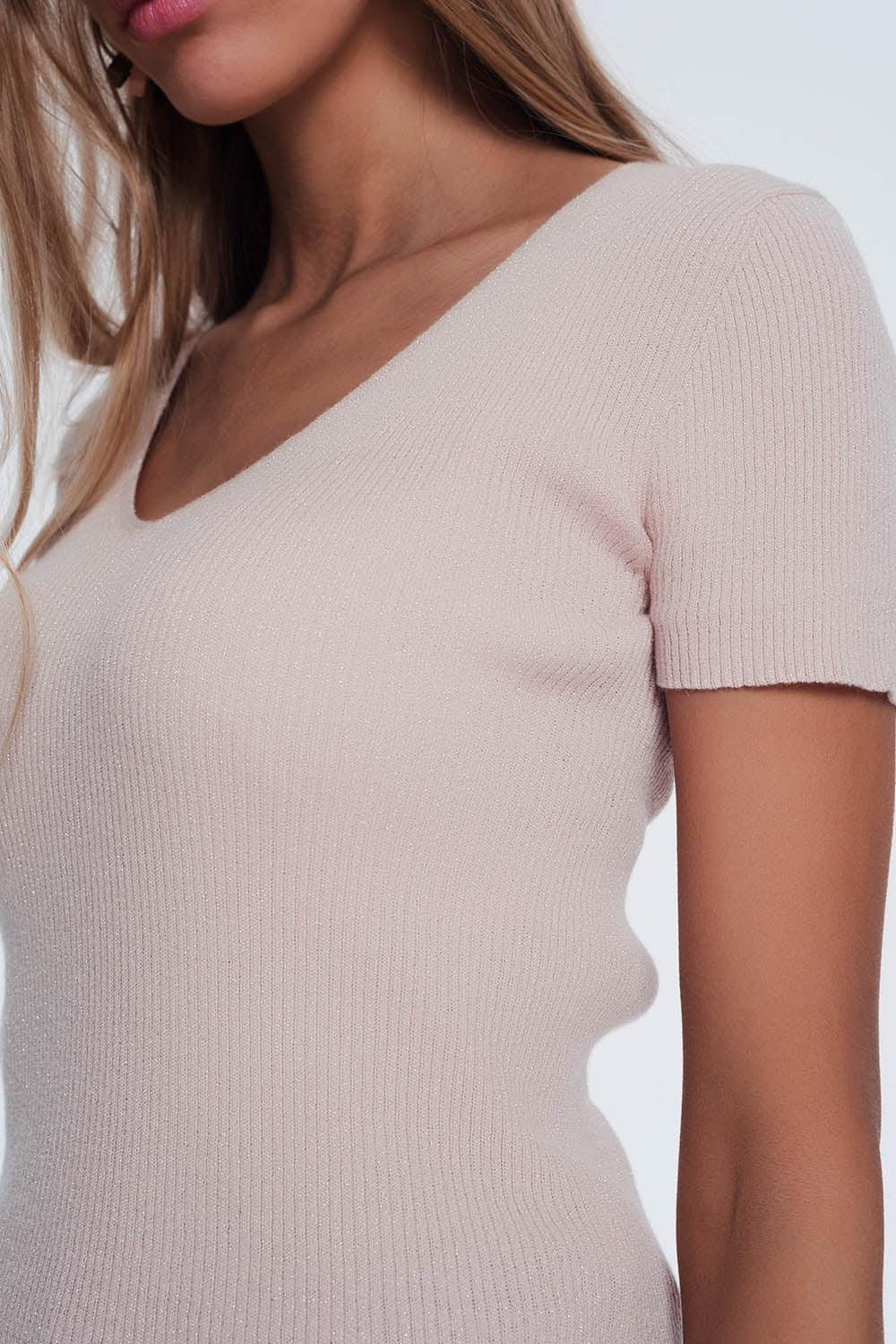 v neck short sleeve jumper in fine knit rib pink