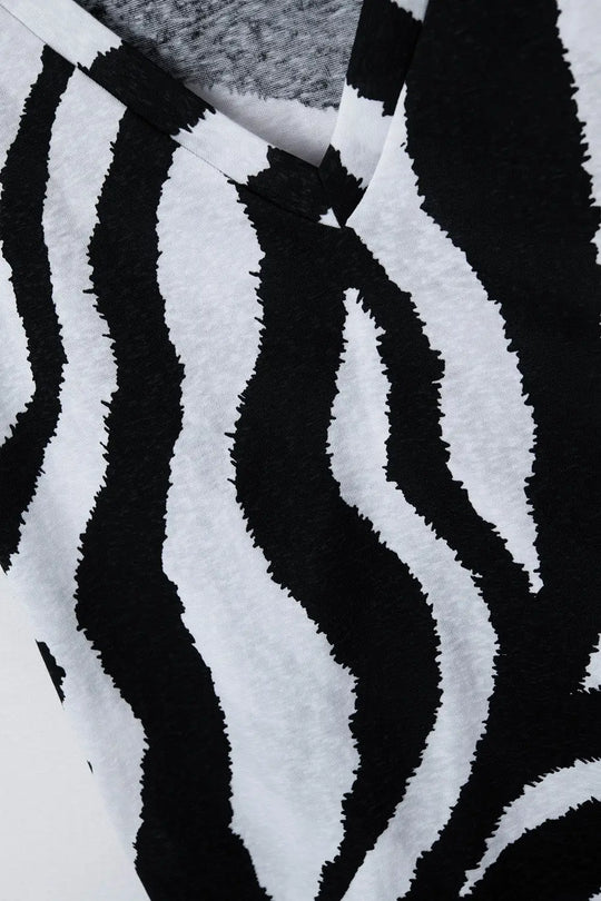 V-neck t-shirt with black zebra print - Tops