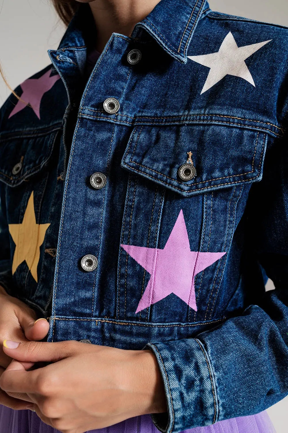 Veste en denim avec imprimé d’étoiles multicolores - Vestes