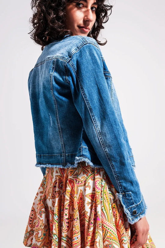 Veste en denim légèrement délavé avec ourlet brut - Vestes