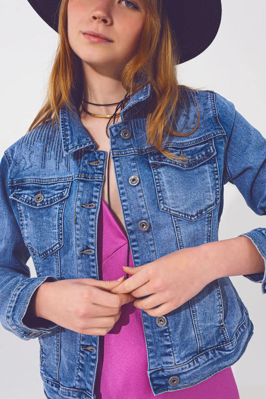 Veste en jean bleu clair délavé avec détail de sequins - Vestes