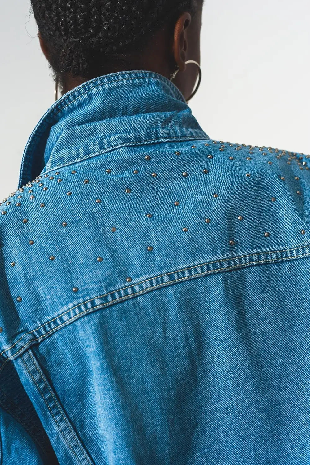Veste en jean cloutée bleue - Vestes