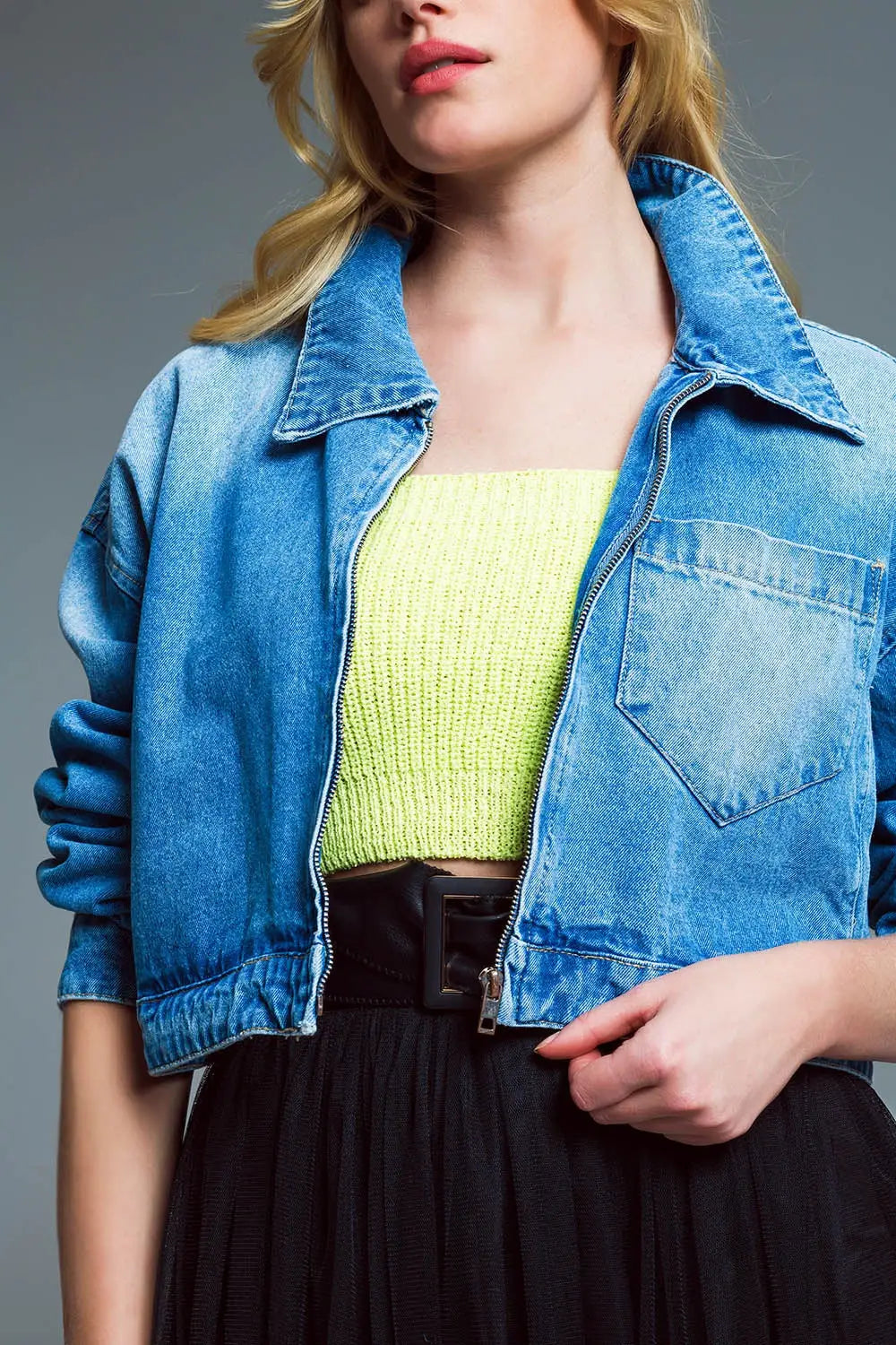 Veste en jean cropped oversized avec fermeture éclair et col montant - Vestes