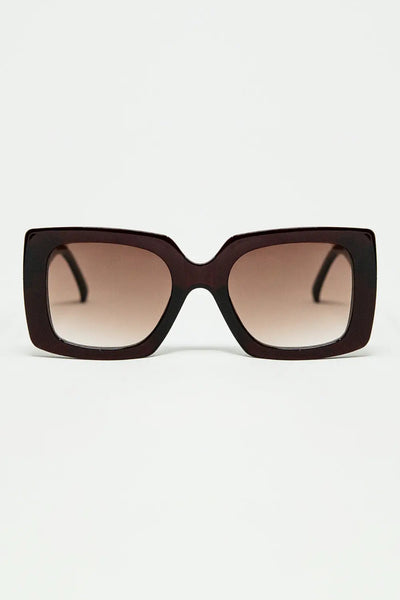 Q2 vintage silhouette sunglasses with a subtle angled cat-eye in burgundy
