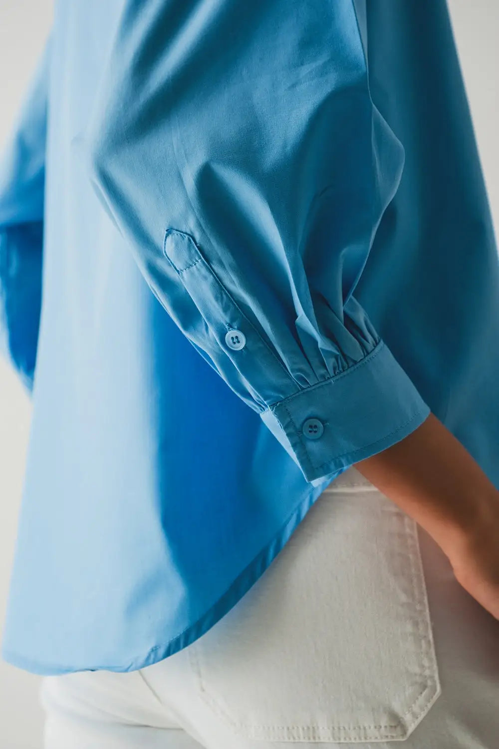 volume sleeve poplin shirt in blue - Shirts
