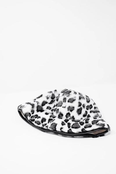 White bucket hat in animal print - One Size / White