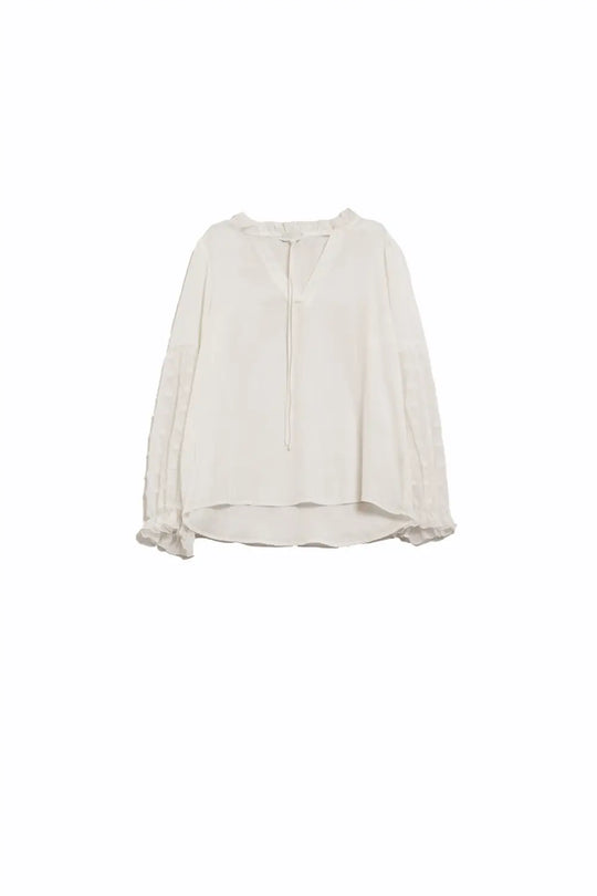 Q2 White chiffon Blouse with Dots on Long Sleeve with V-neck