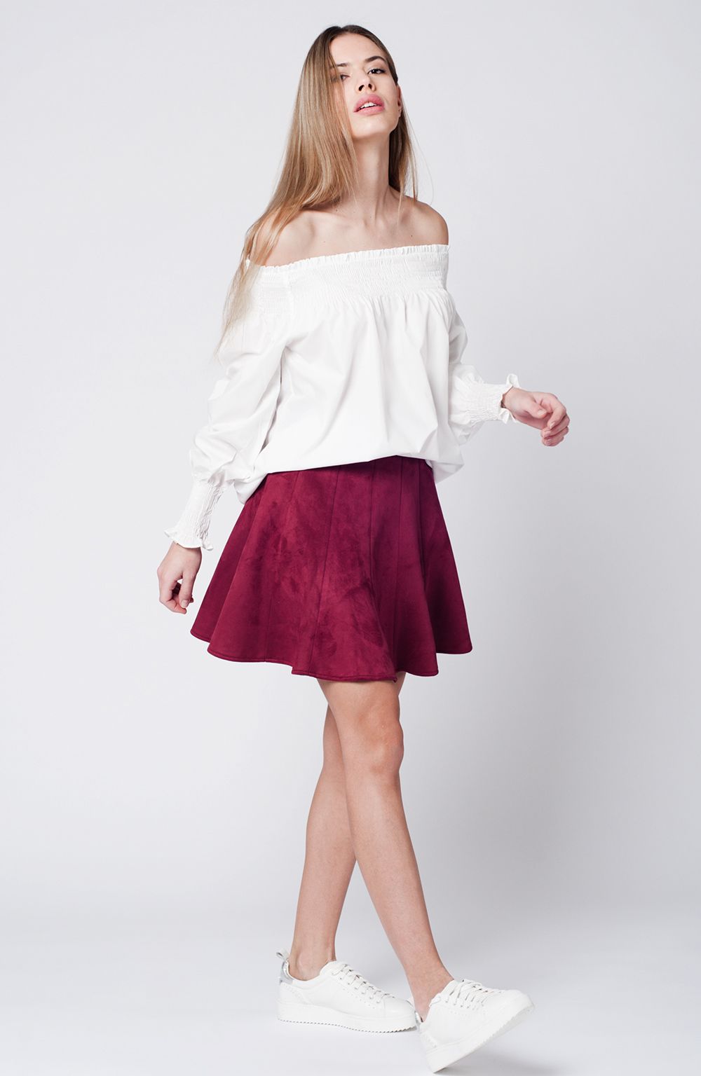 White cold Poplin shoulder top