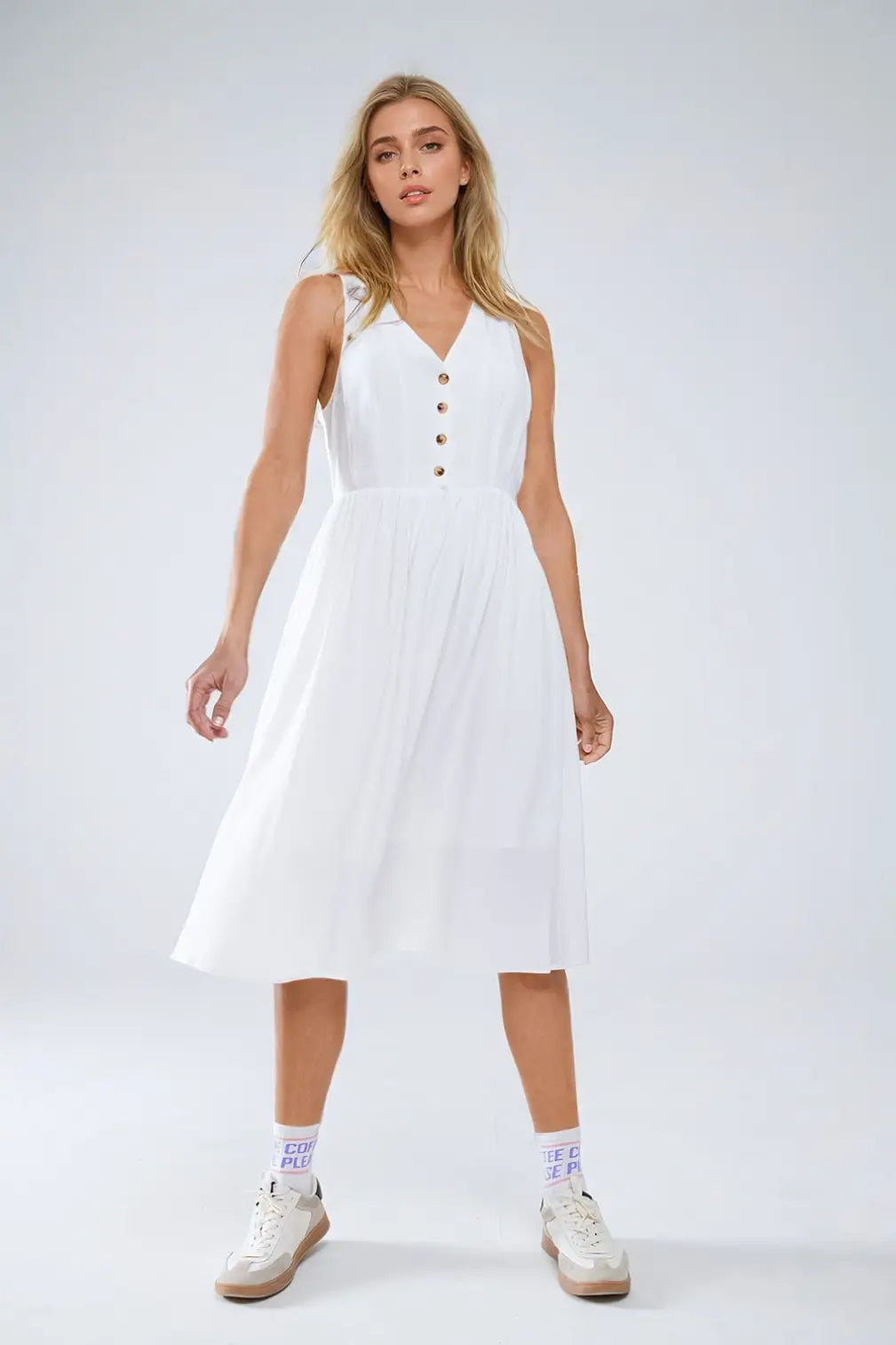 White dress with button detail - Dresses