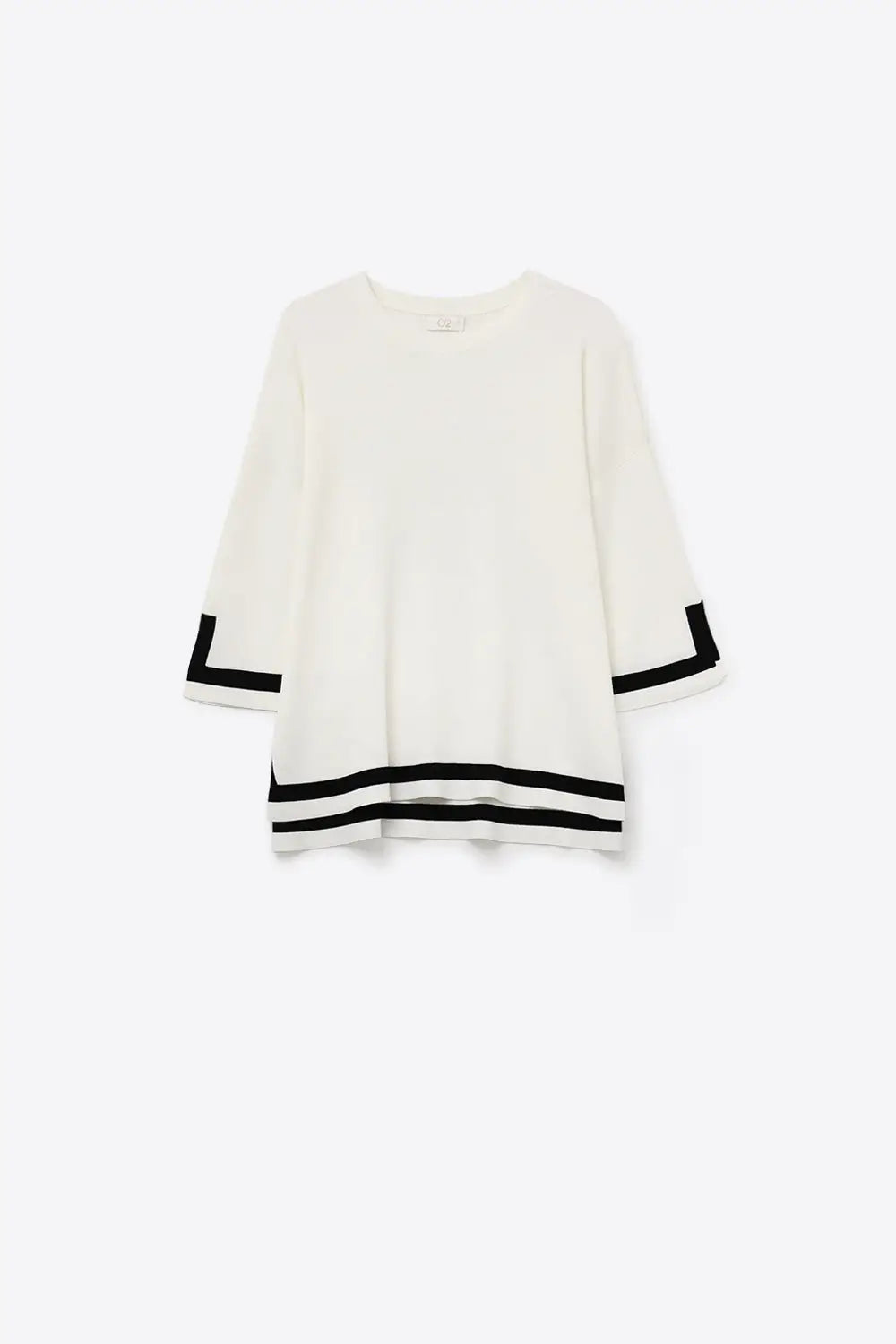 Q2 White Fine Knit Top with Contrast Stripe in black Detail and 3/4 Sleeves