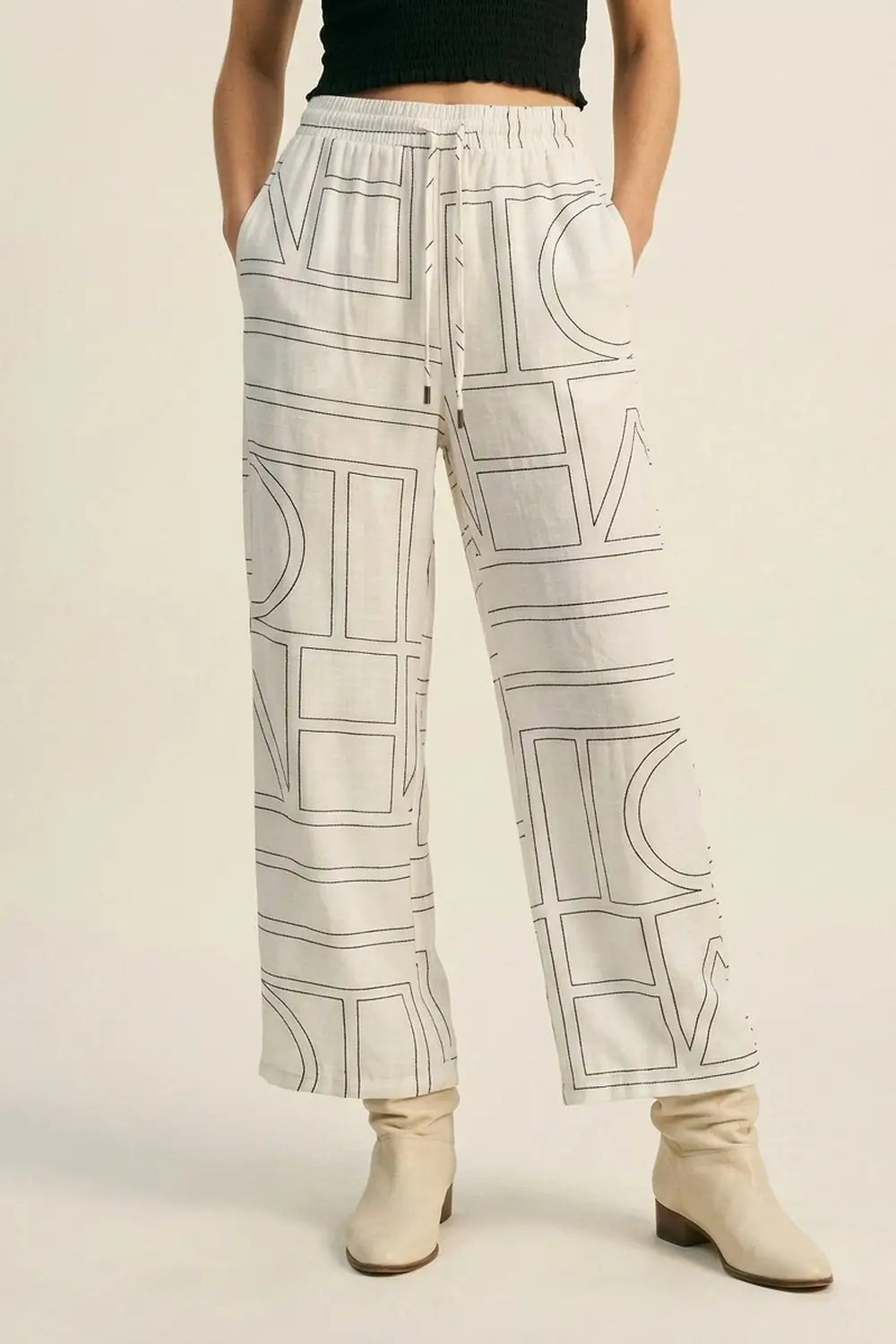 Q2 White Geometric Print Wide-Leg Lounge Pants
