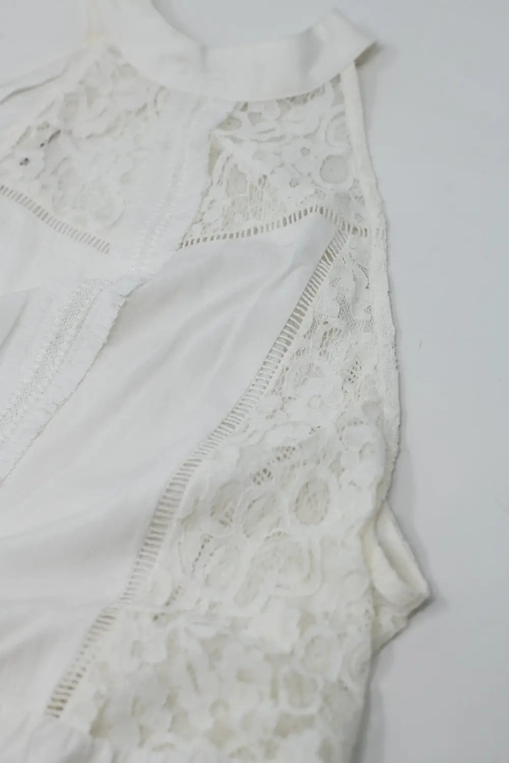White halter top with lace and flared design - Shirts