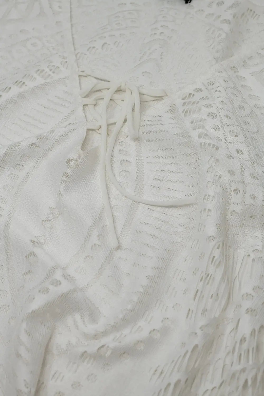 White lace top with fringed hem - Shirts