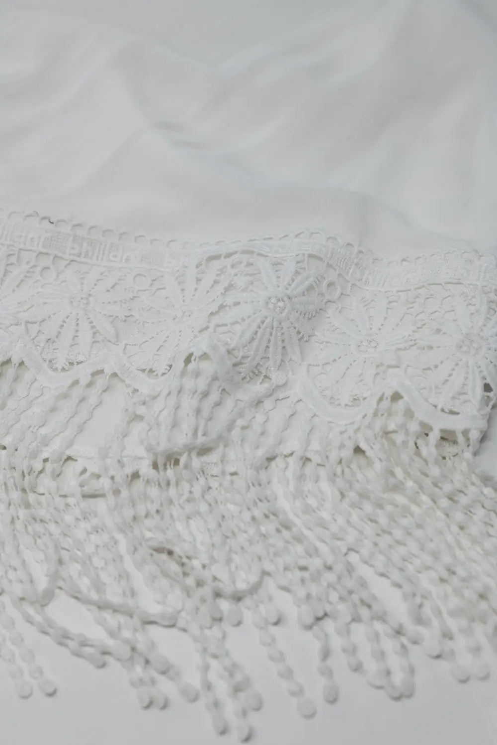 White One shoulder Kinomo With lace and fringe edge - Shirts