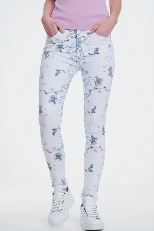 Q2 white skinny pants with floral print