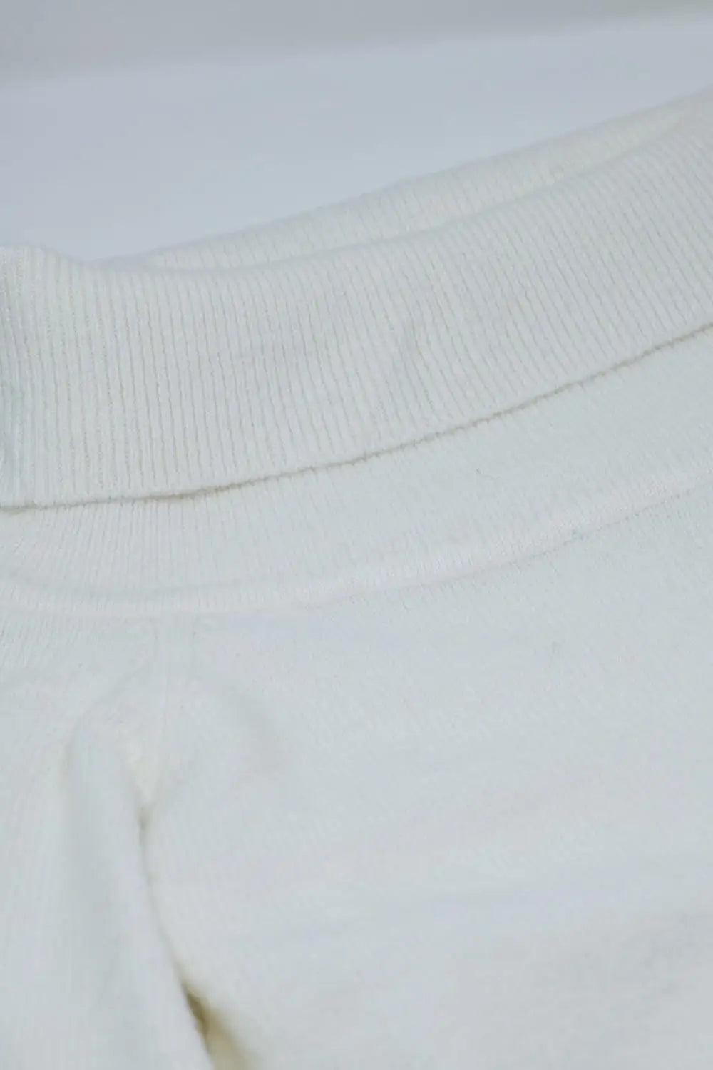 White sweater with a boat neckline - One Size / White - Sweaters