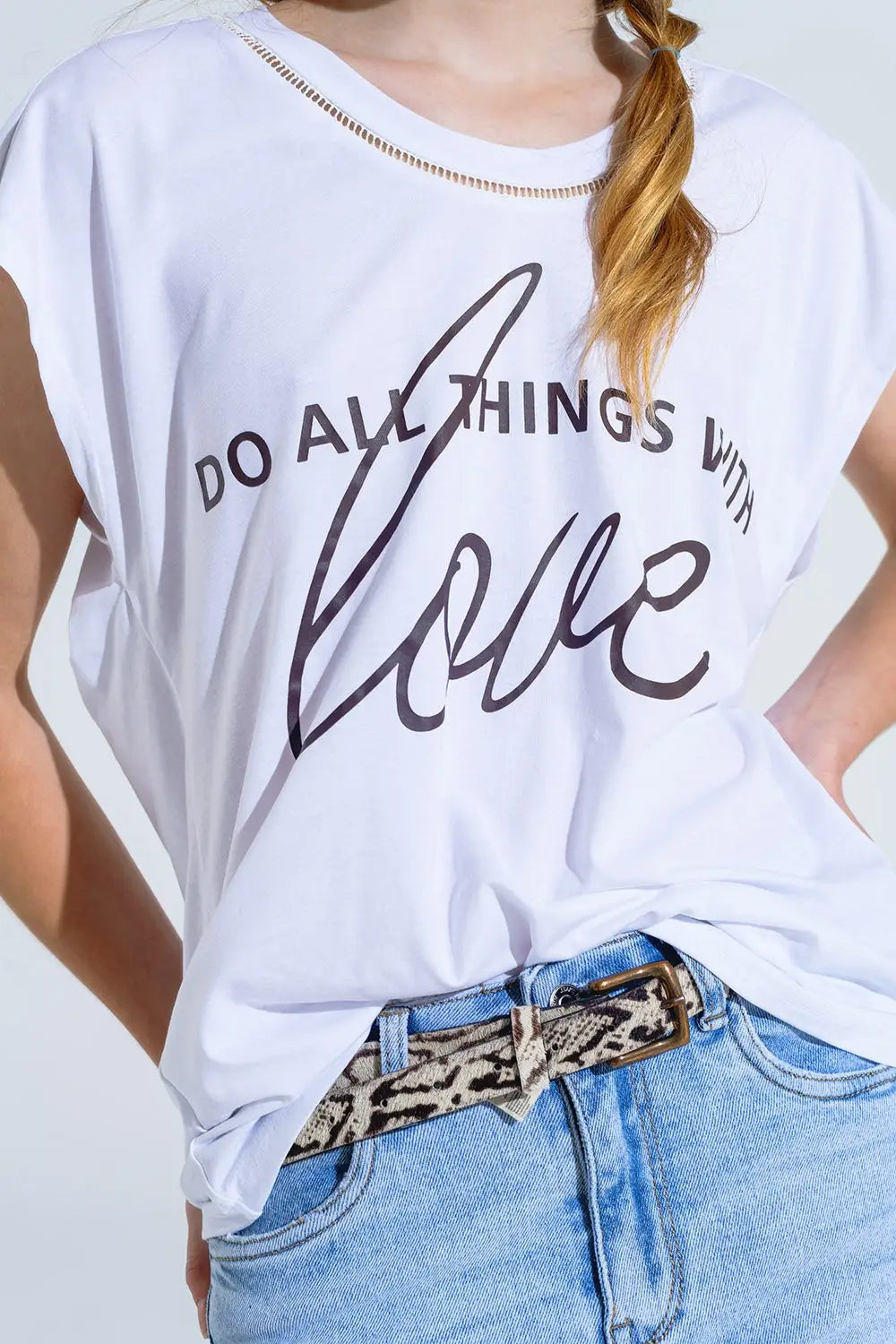 White T-Shirt With Black Text At The Front and Trim at The Neck - One Size / White - Tops