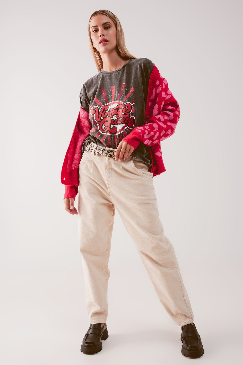 Wide cream corduroy pants with peg