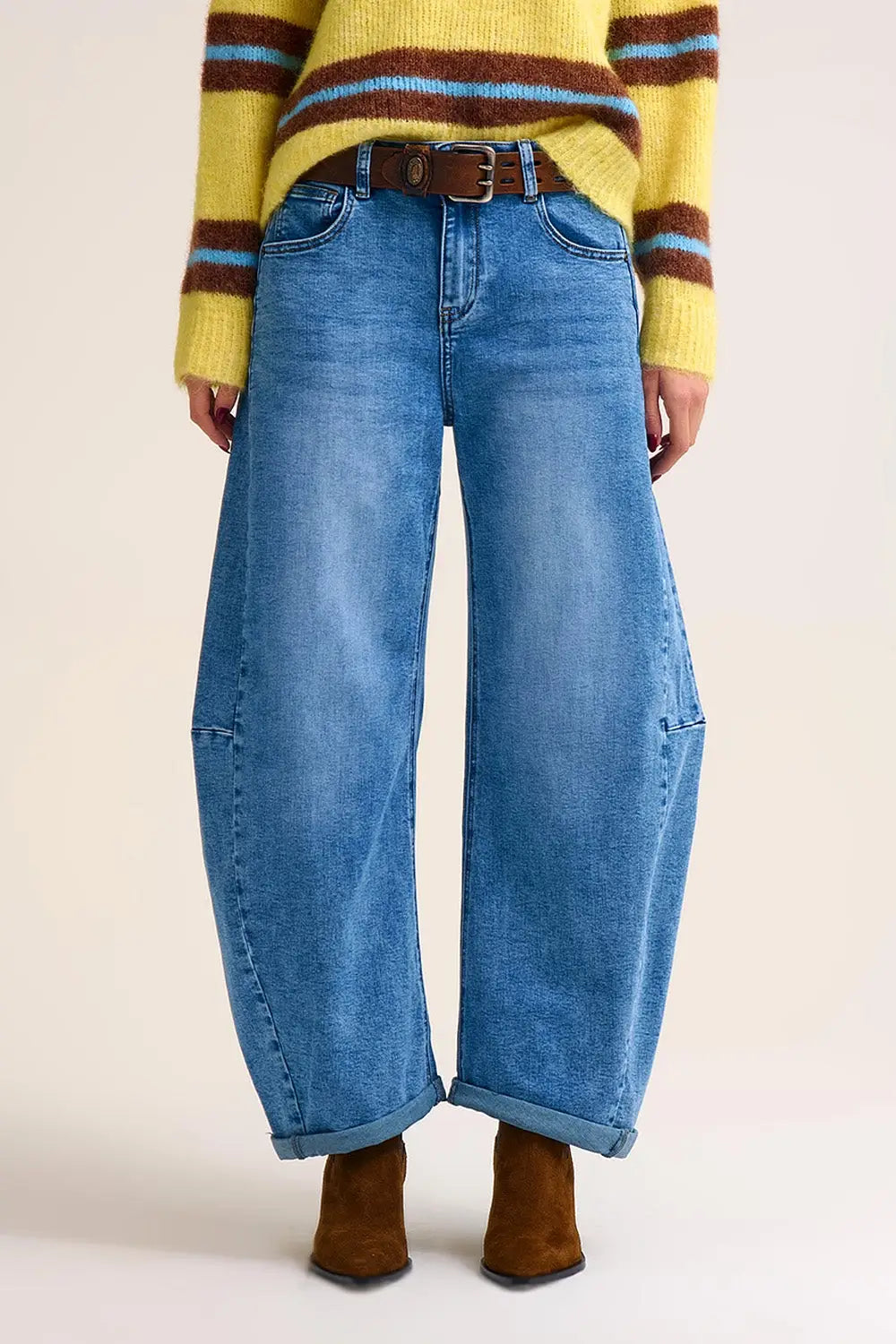 Q2 wide leg Barrel Blue Denim Jeans in light wash