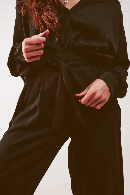 Wide leg belted pants in black - Pants