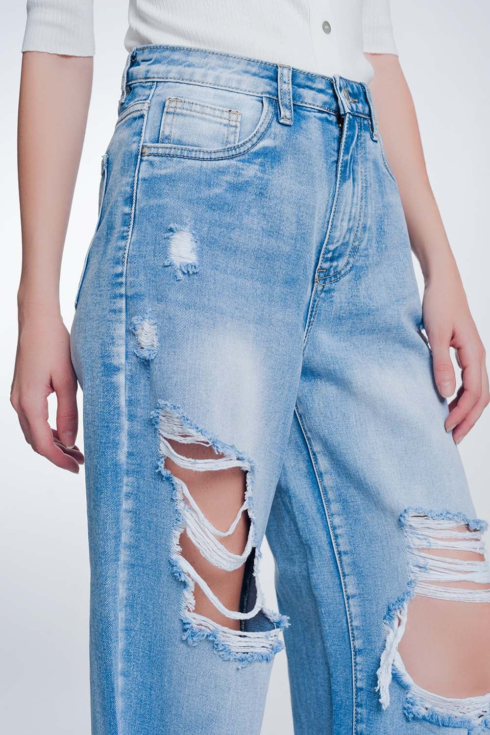 wide leg cropped raw hem jeans in light blue