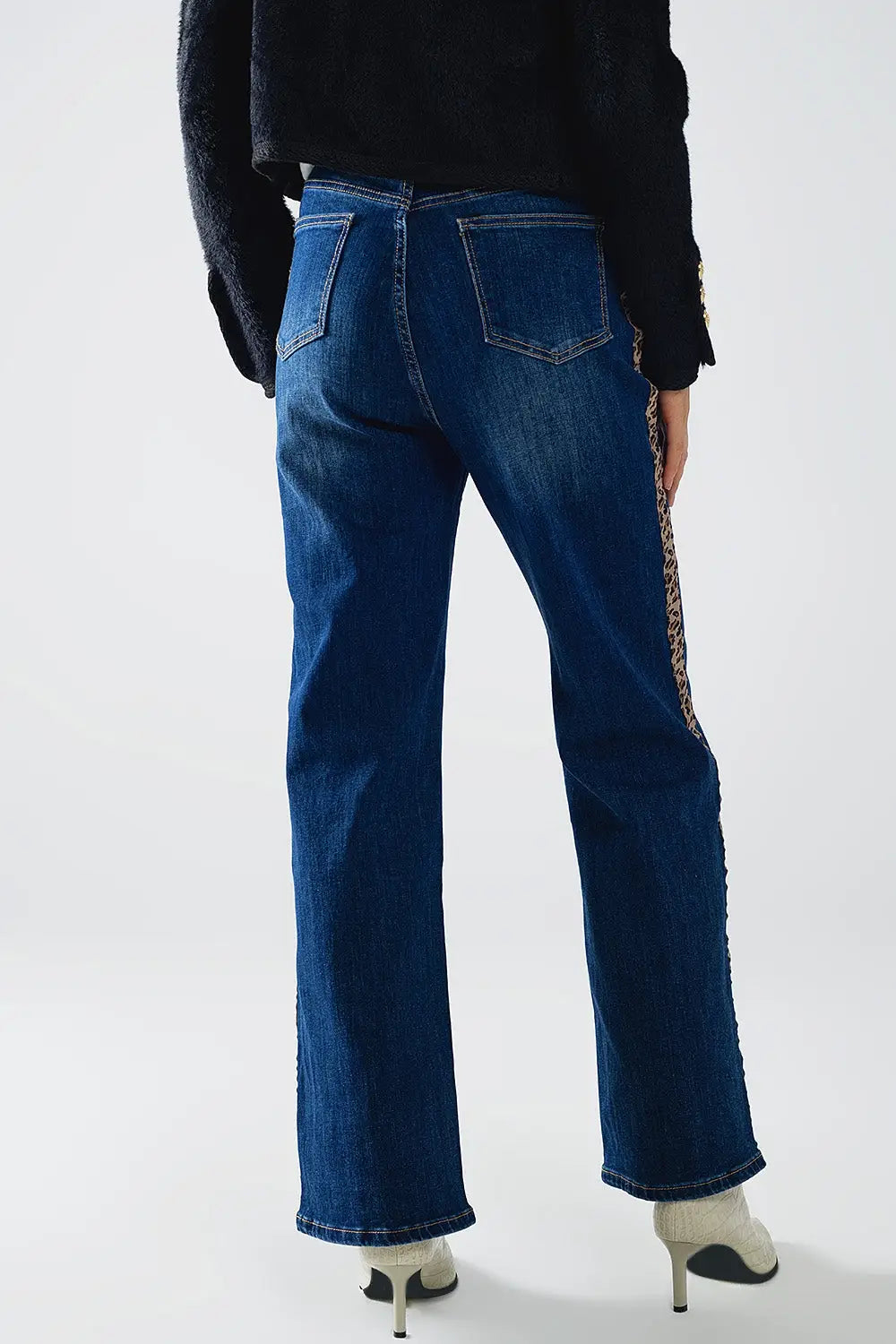 Wide Leg Jeans with Leopard Stripe on Side - Jeans