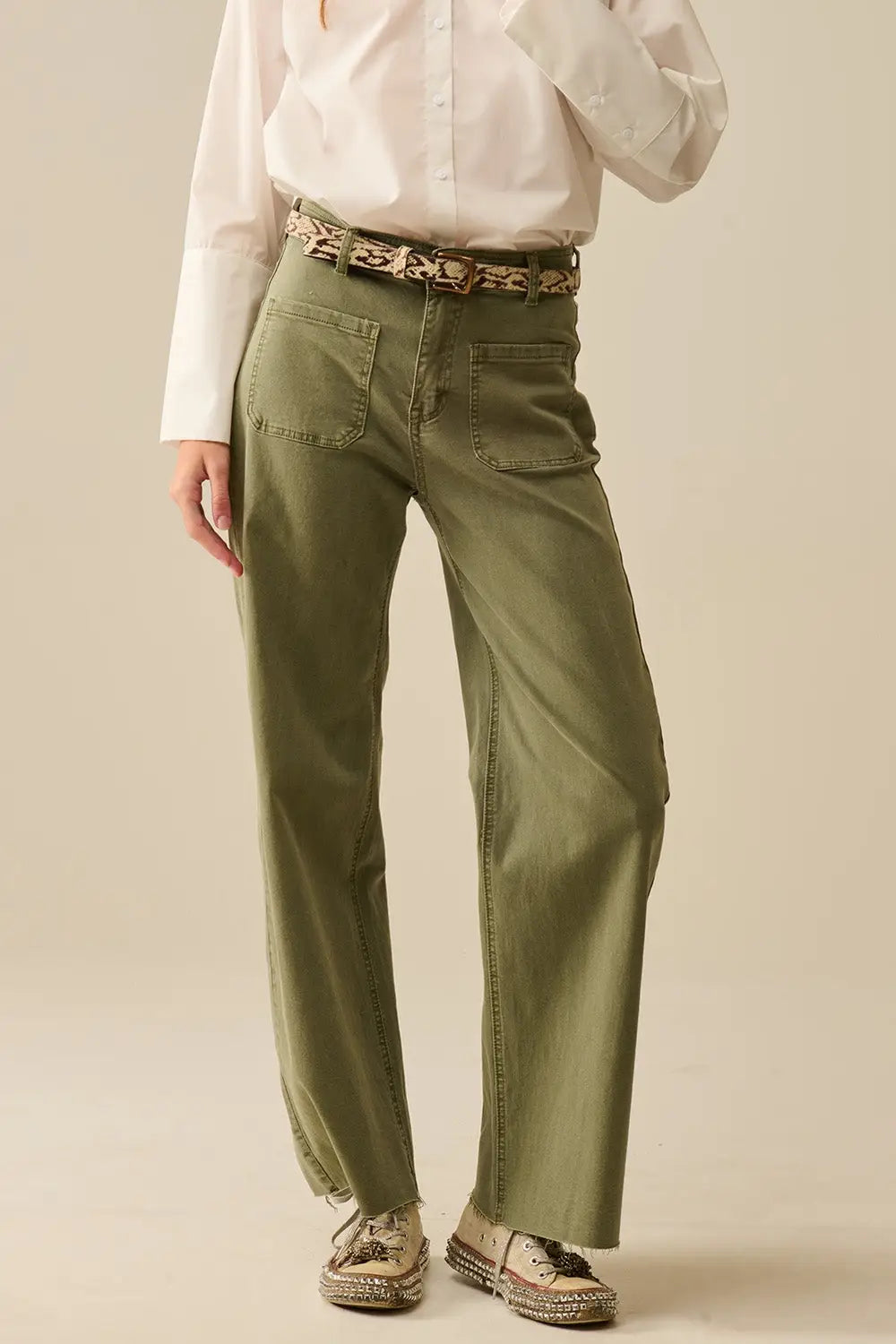 Q2 wide leg pants with front pockets in Khaki