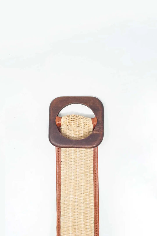 Wide square buckle waist belt in beige - One Size / Beige - Accesory