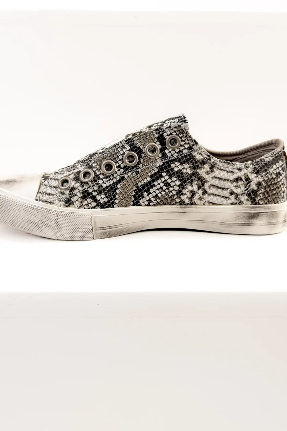 Wildlife Sneakers - 120 Sneakers