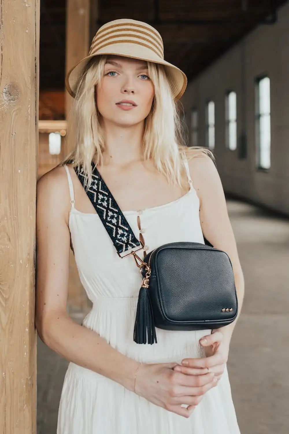 Willow Camera Crossbody Bag - Crossbody Bag