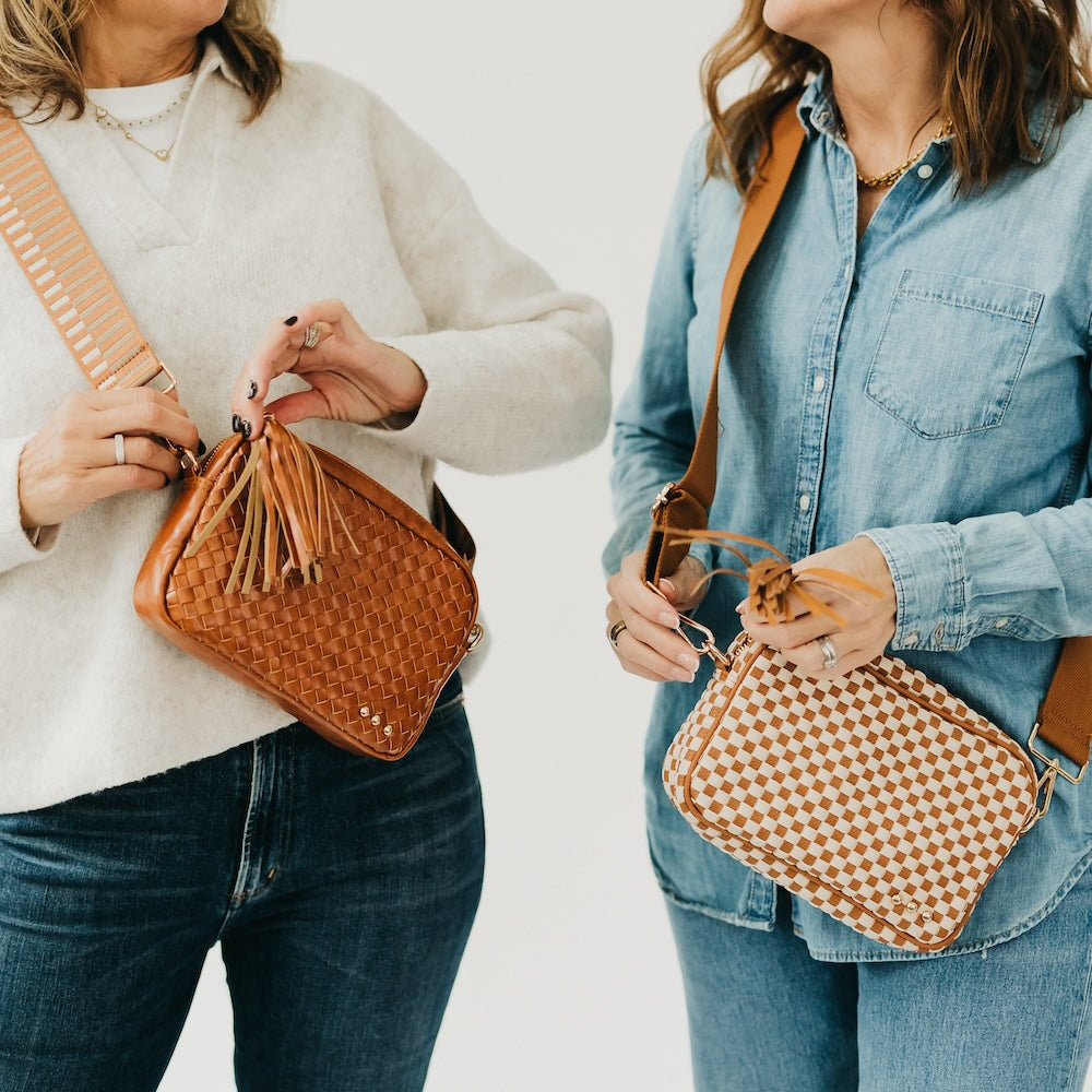 Woven Willow Camera Crossbody Bag - MELISSA JEAN