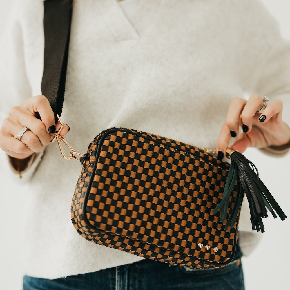 Woven Willow Camera Crossbody Bag - MELISSA JEAN