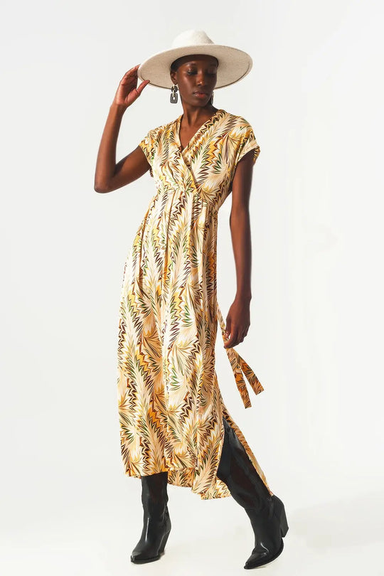 Wrap dress with short sleeves in retro abstract print - Dresses