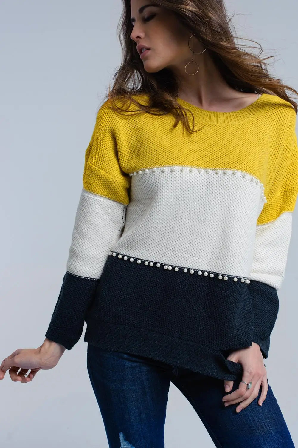 Yellow knitted sweater with pearls - Sweaters