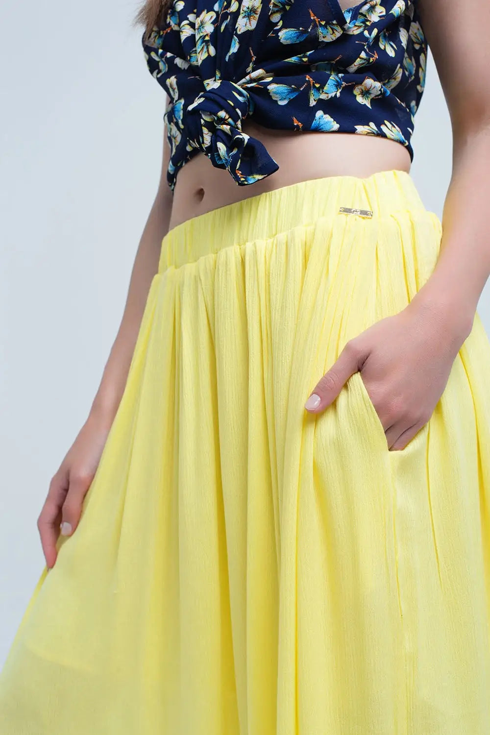 Yellow maxi skirt with pockets - Skirts