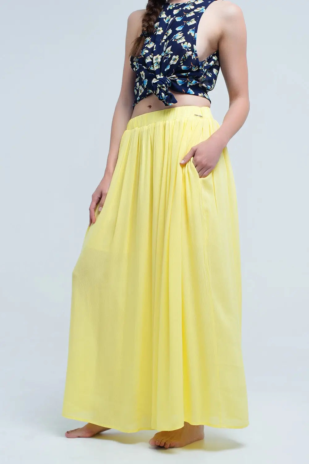 Yellow maxi skirt with pockets - Skirts