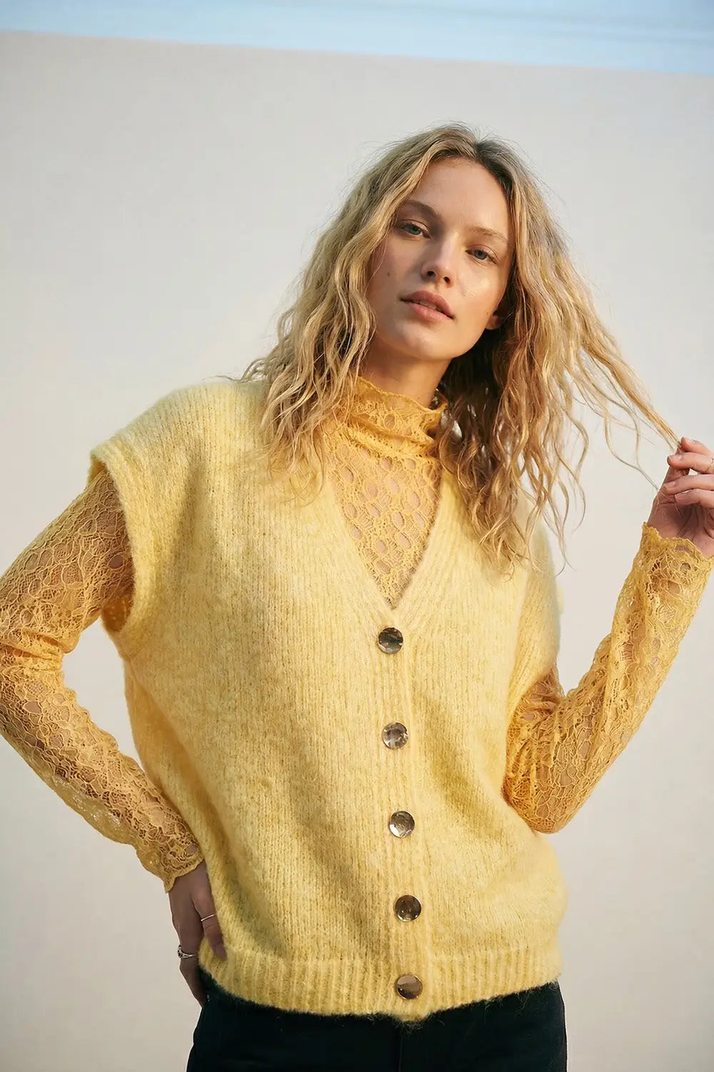 Yellow Sleeveless Cardigan with Lace Insert and Silver Buttons - One Size / Yellow - Sweaters