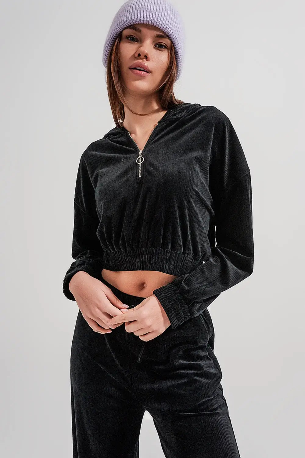 Zip through hoodie in black - Sweaters