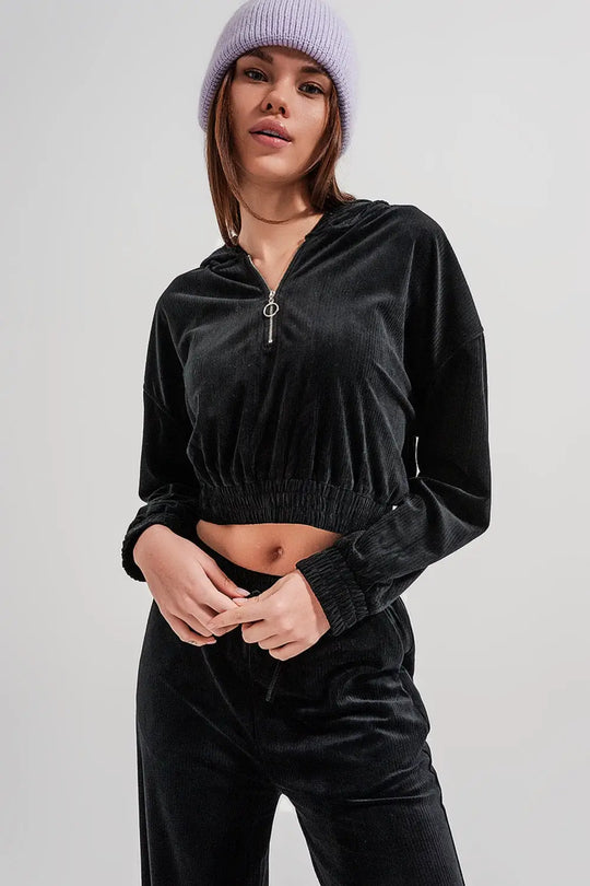 Zip through hoodie in black - Sweaters
