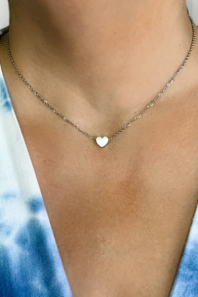 Dainty Heart Necklace Gold - Melissa Jean Boutique